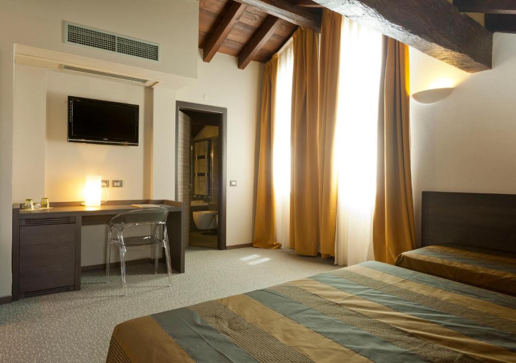 Locanda Sant'Ambrogio Rivalta  Quarto foto